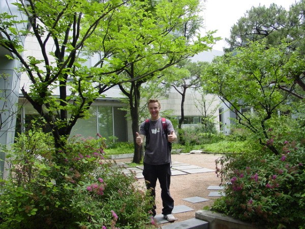 Two Thumbs Up